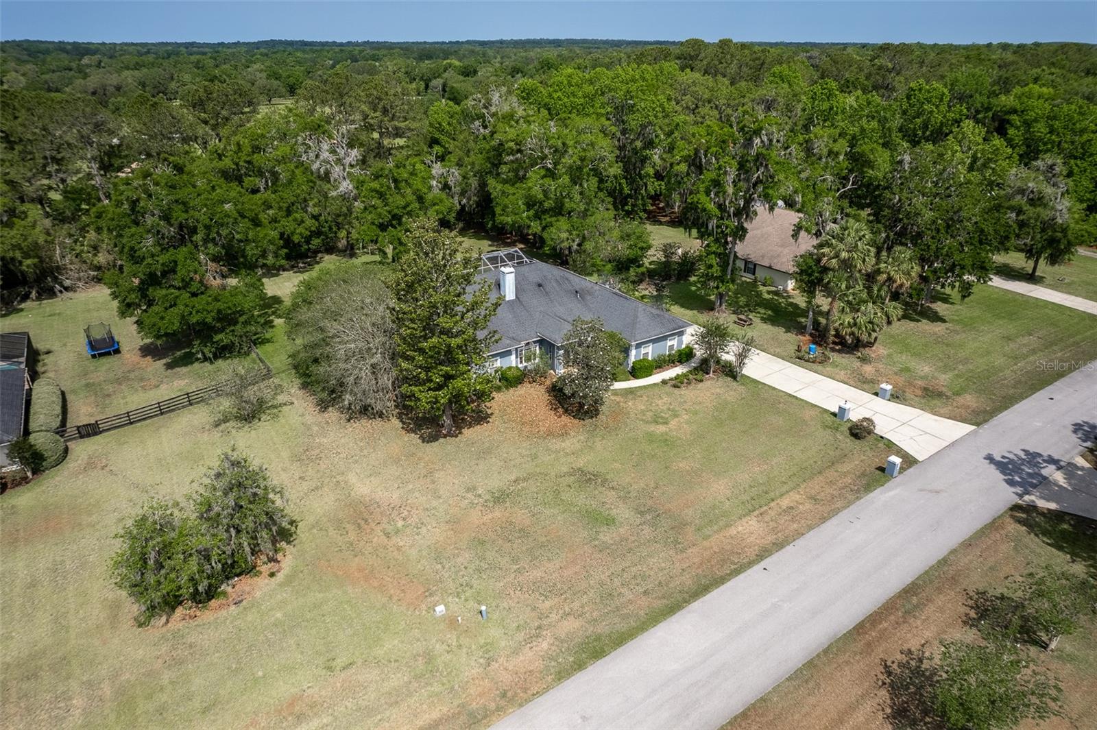 CARRIAGE TRAIL - Residential