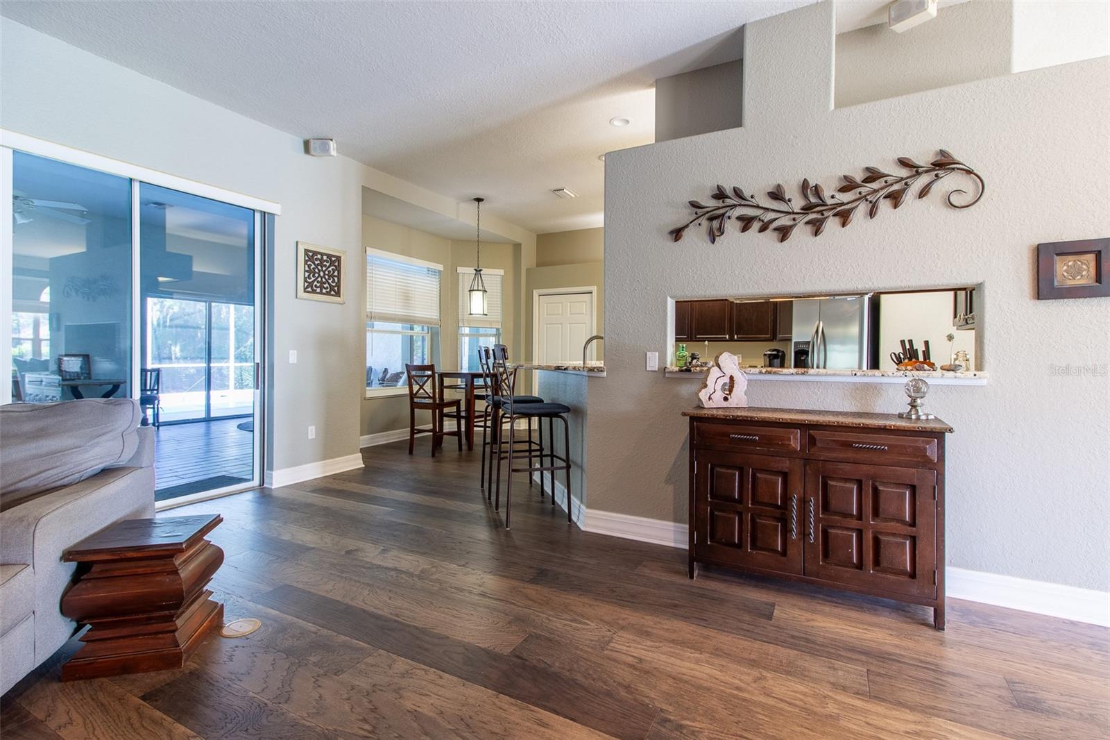 CARRIAGE TRAIL - Residential