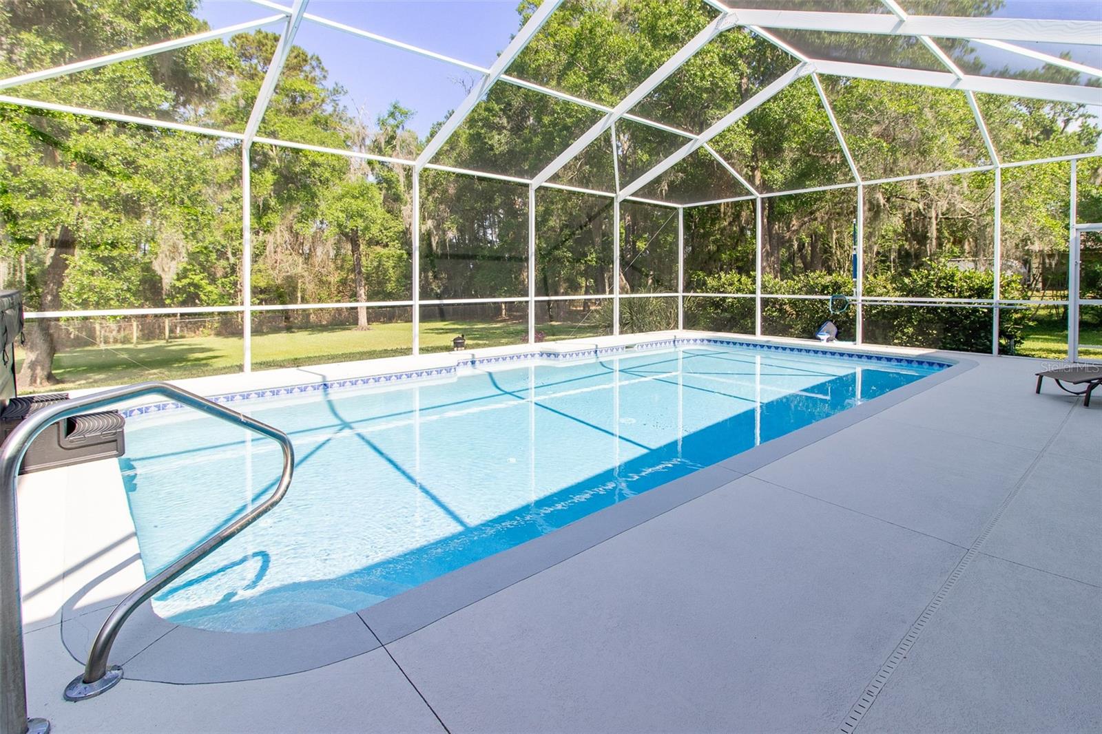 CARRIAGE TRAIL - Residential