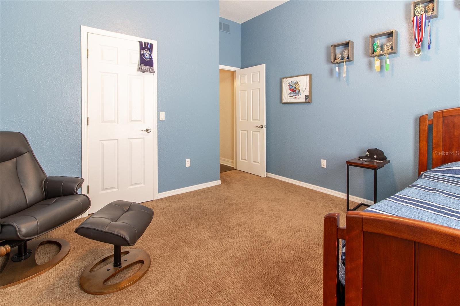 CARRIAGE TRAIL - Residential