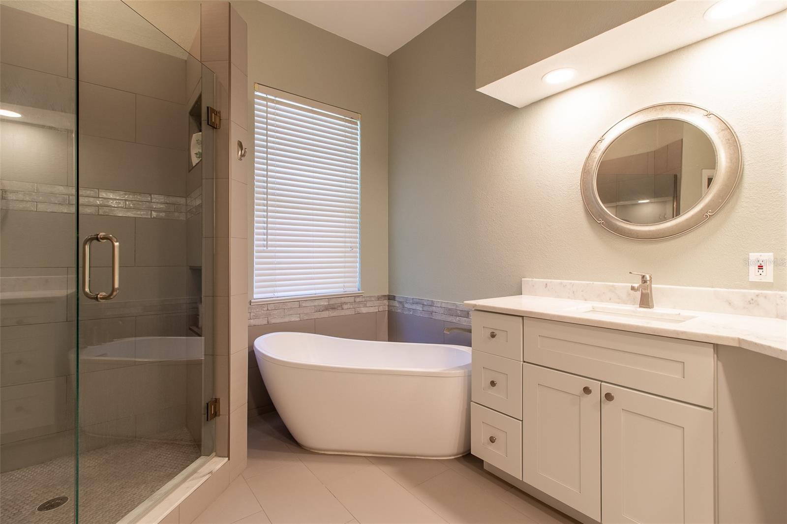 CARRIAGE TRAIL - Residential