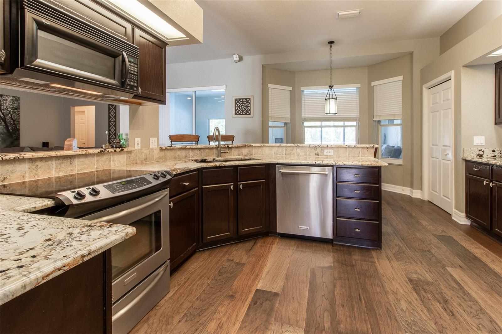 CARRIAGE TRAIL - Residential