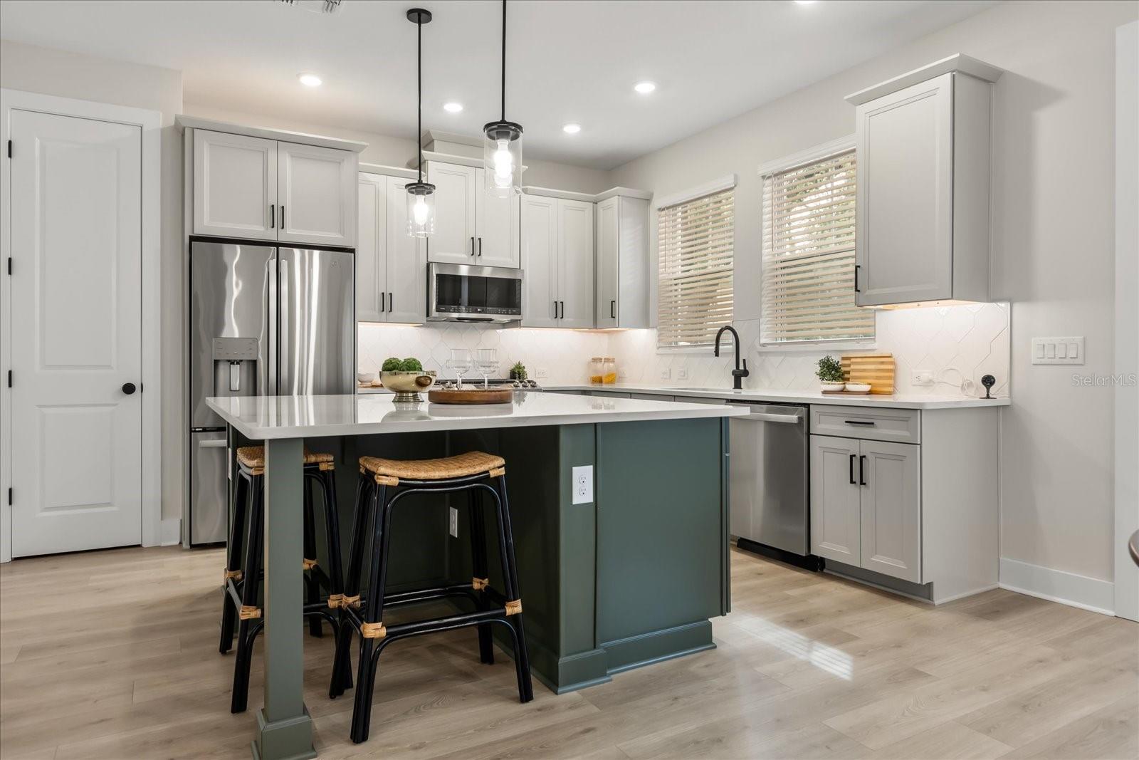 DEPAUW REPLAT - Residential