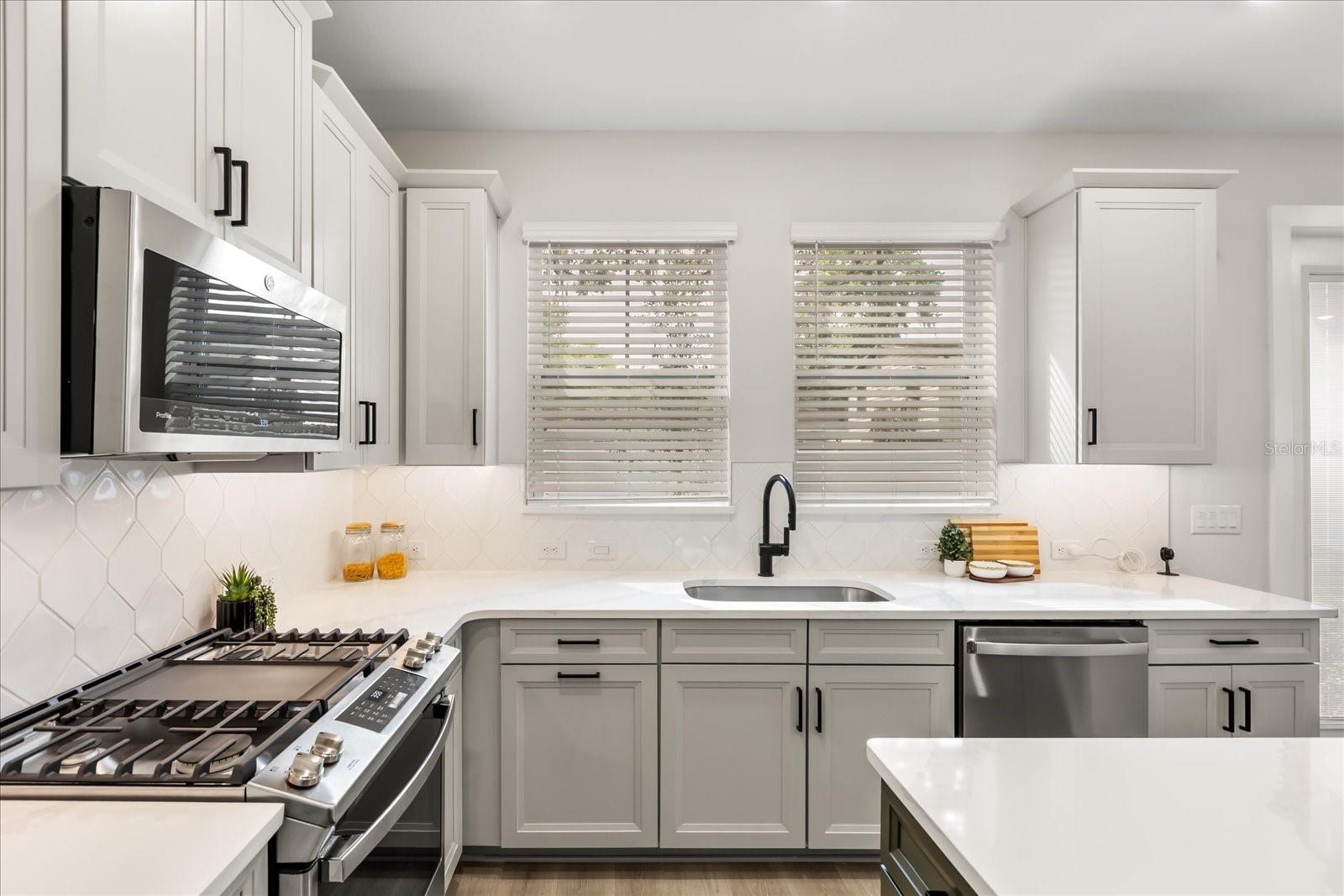 DEPAUW REPLAT - Residential