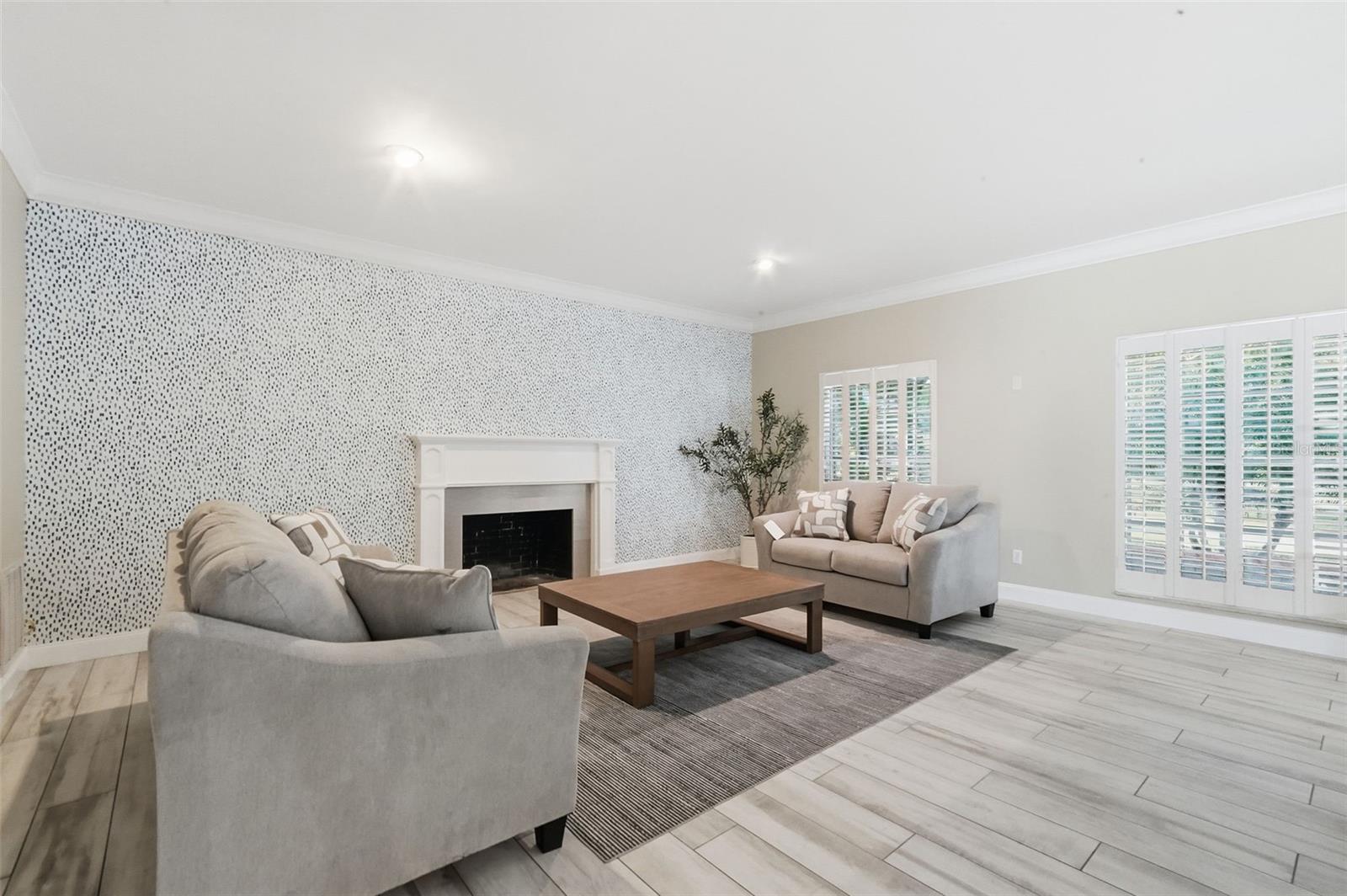 SHERWOOD MANOR - Residential