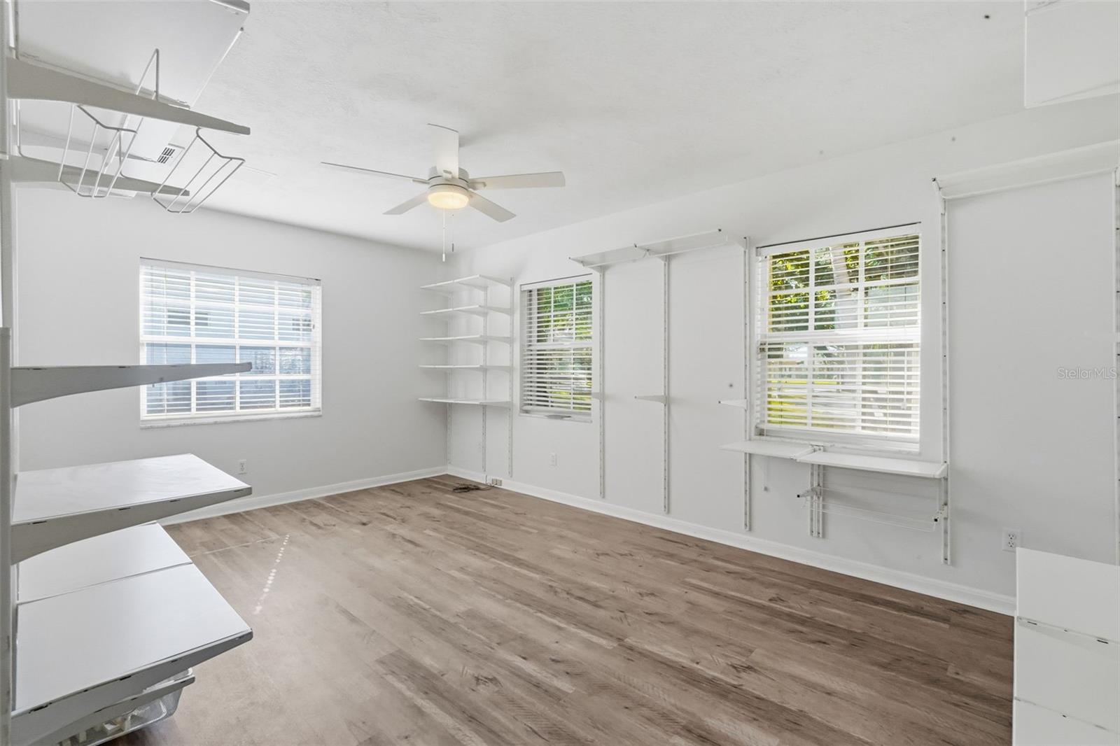 SHERWOOD MANOR - Residential