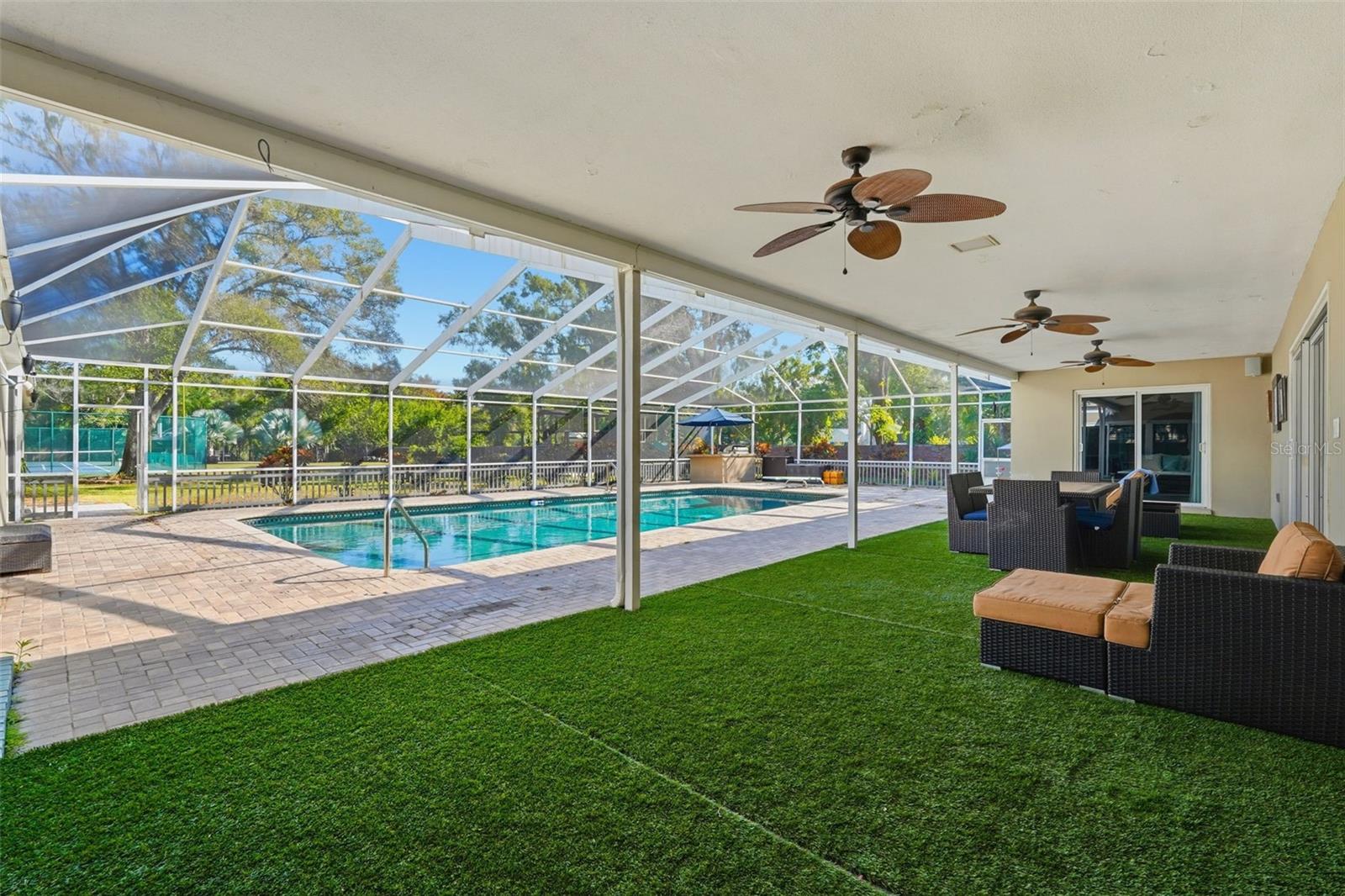 SHERWOOD MANOR - Residential