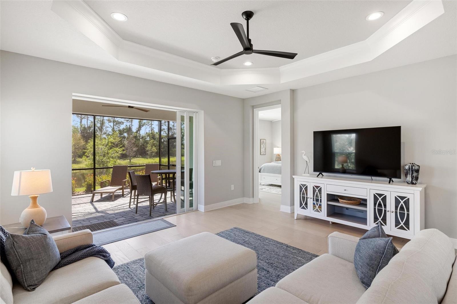 GRAND PALM PH 2B - Residential Lease