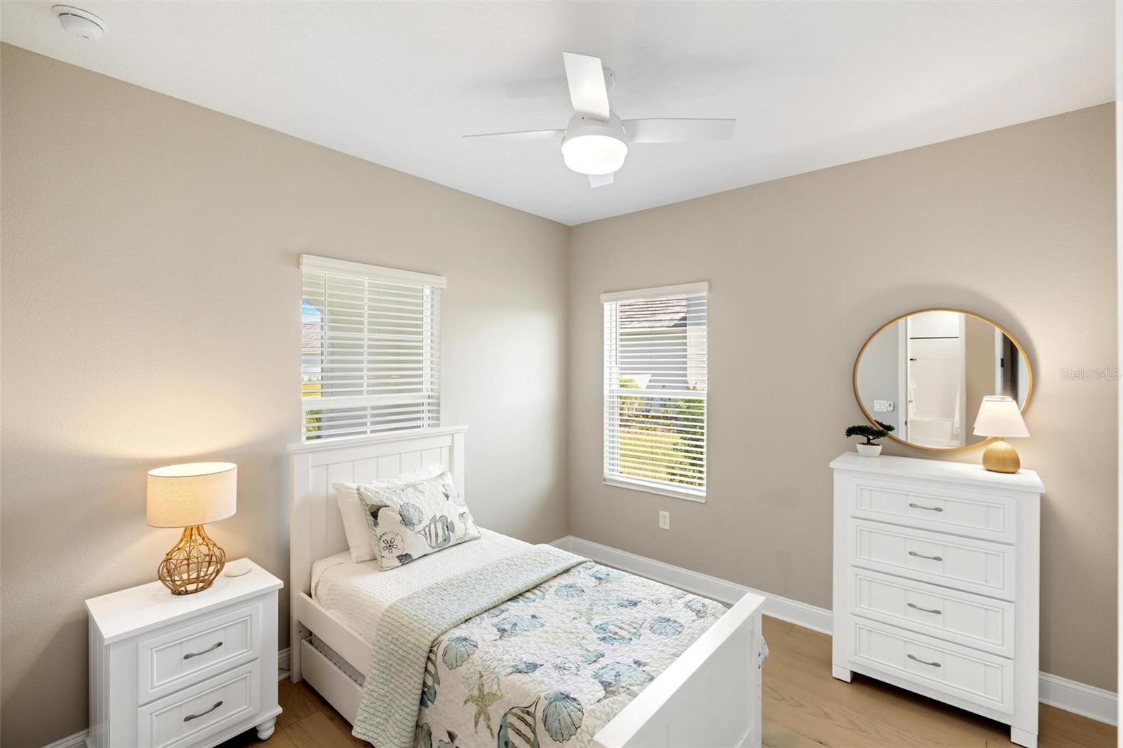 GRAND PALM PH 2B - Residential Lease