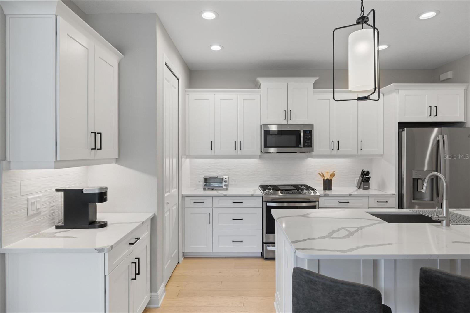 GRAND PALM PH 2B - Residential Lease