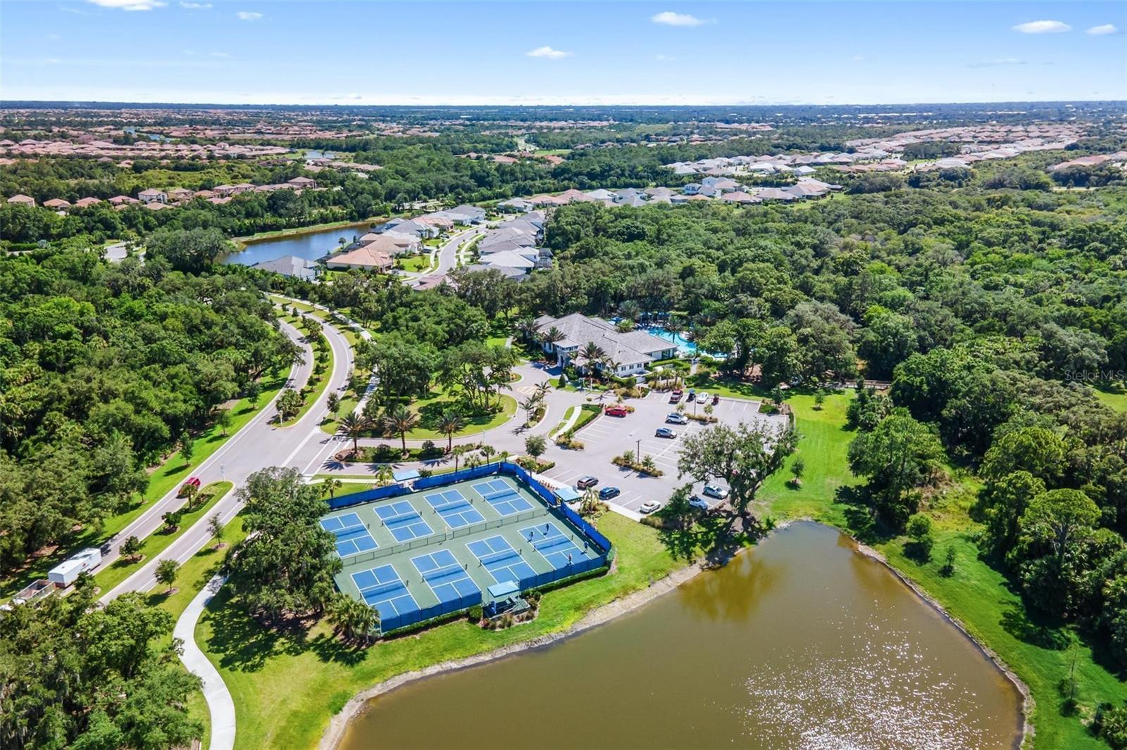 GRAND PALM PH 2B - Residential Lease