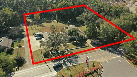 Tiny photo for 5208 NE 24th Street, Ocala, FL 34470 (MLS # OM618412)