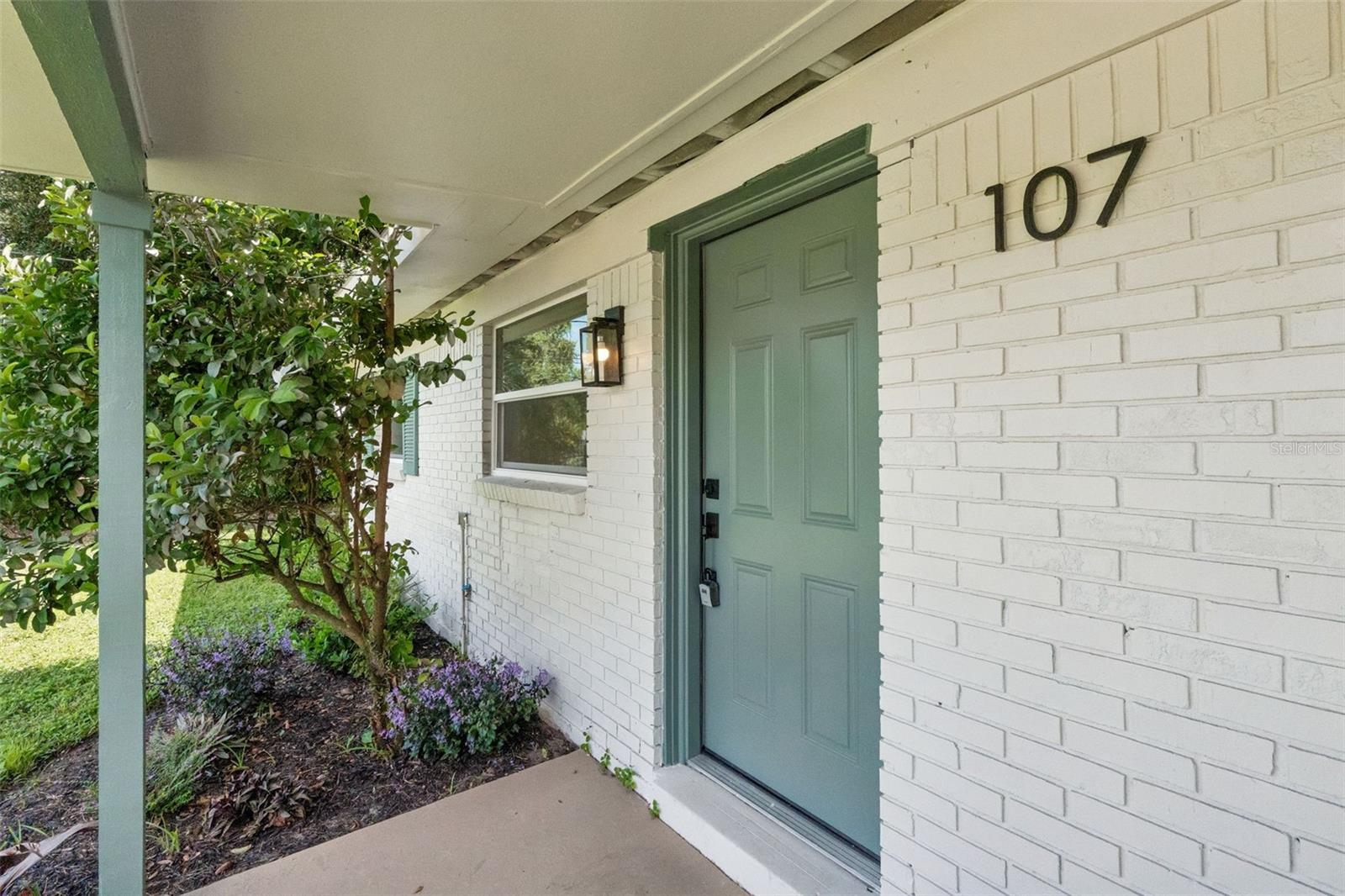 107 PLYMOUTH AVENUE