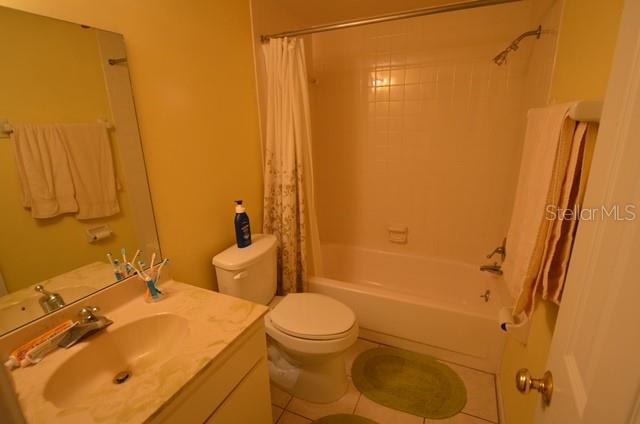 BIRD BAY VILLAGE - Residential Lease