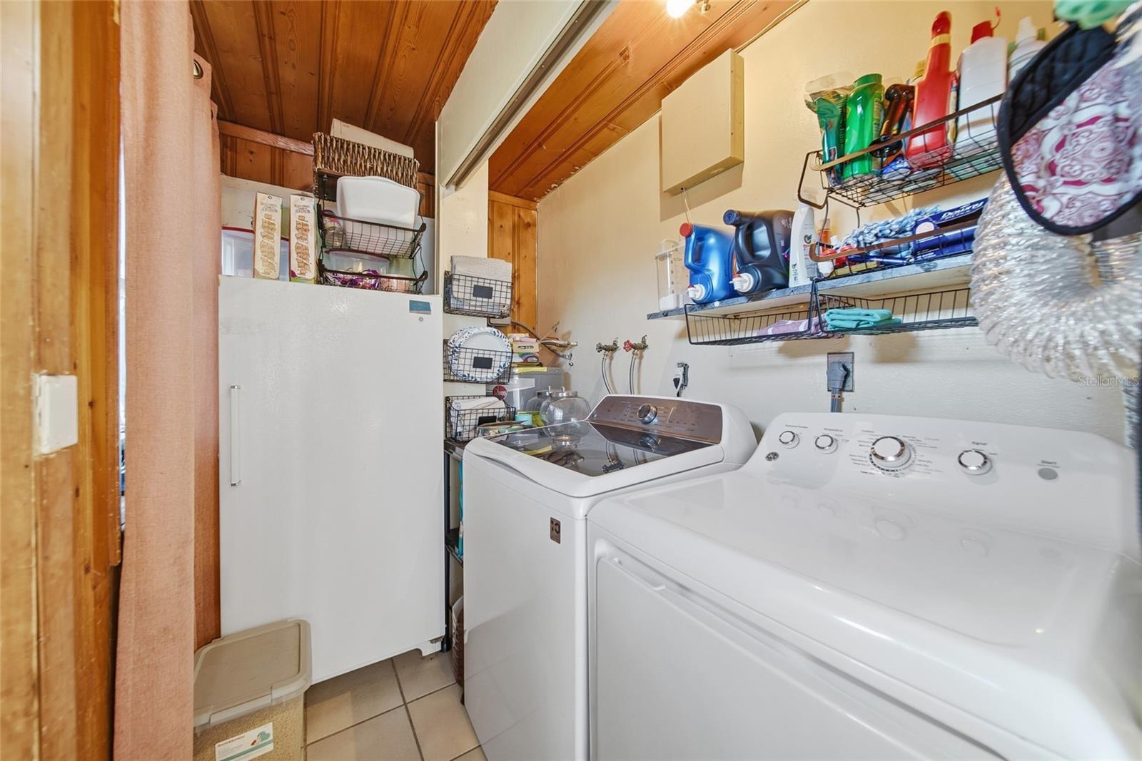 ORCHID LAKE SUB - Residential