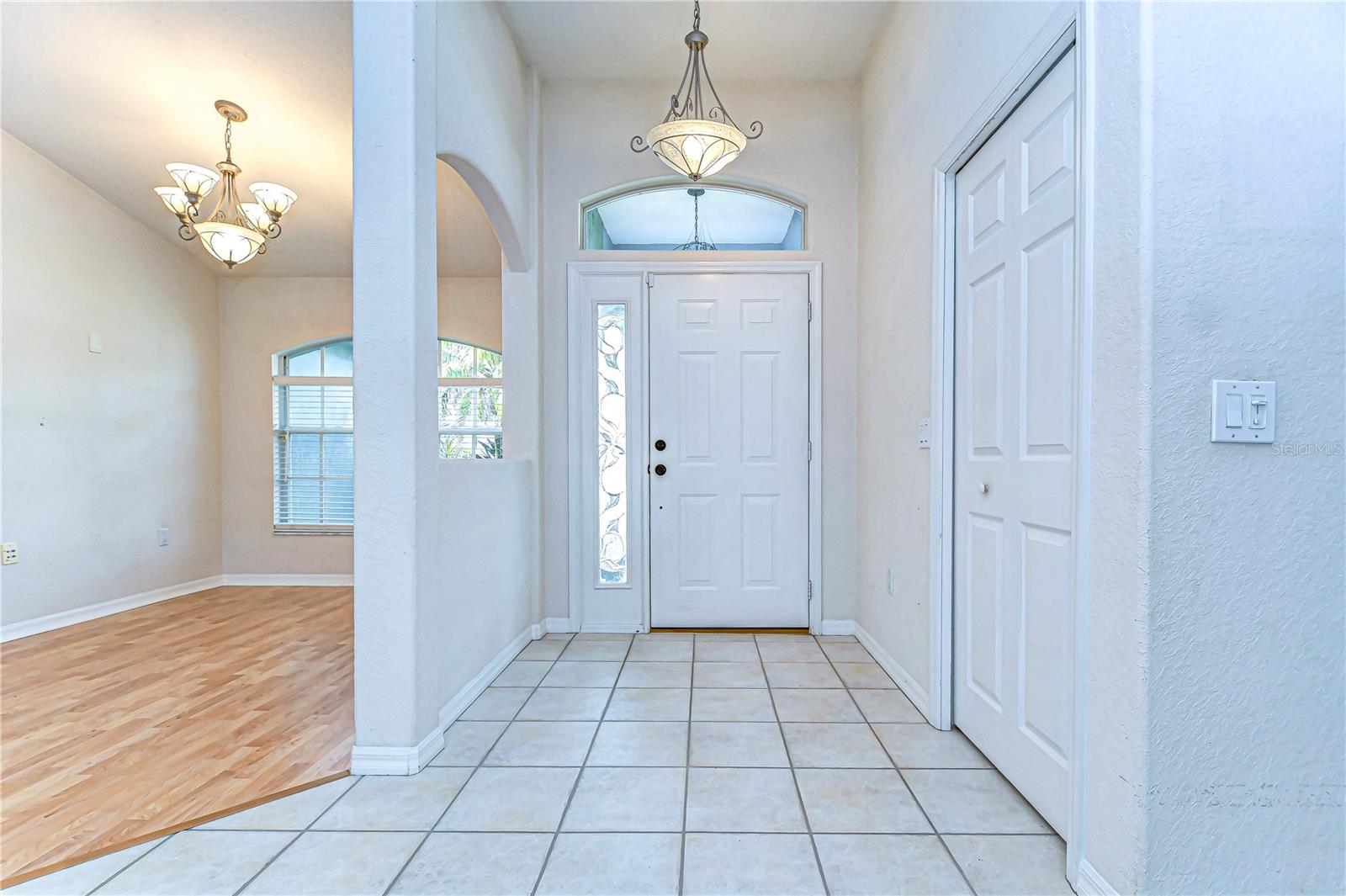 3518 REMINGTON OAKS WAY