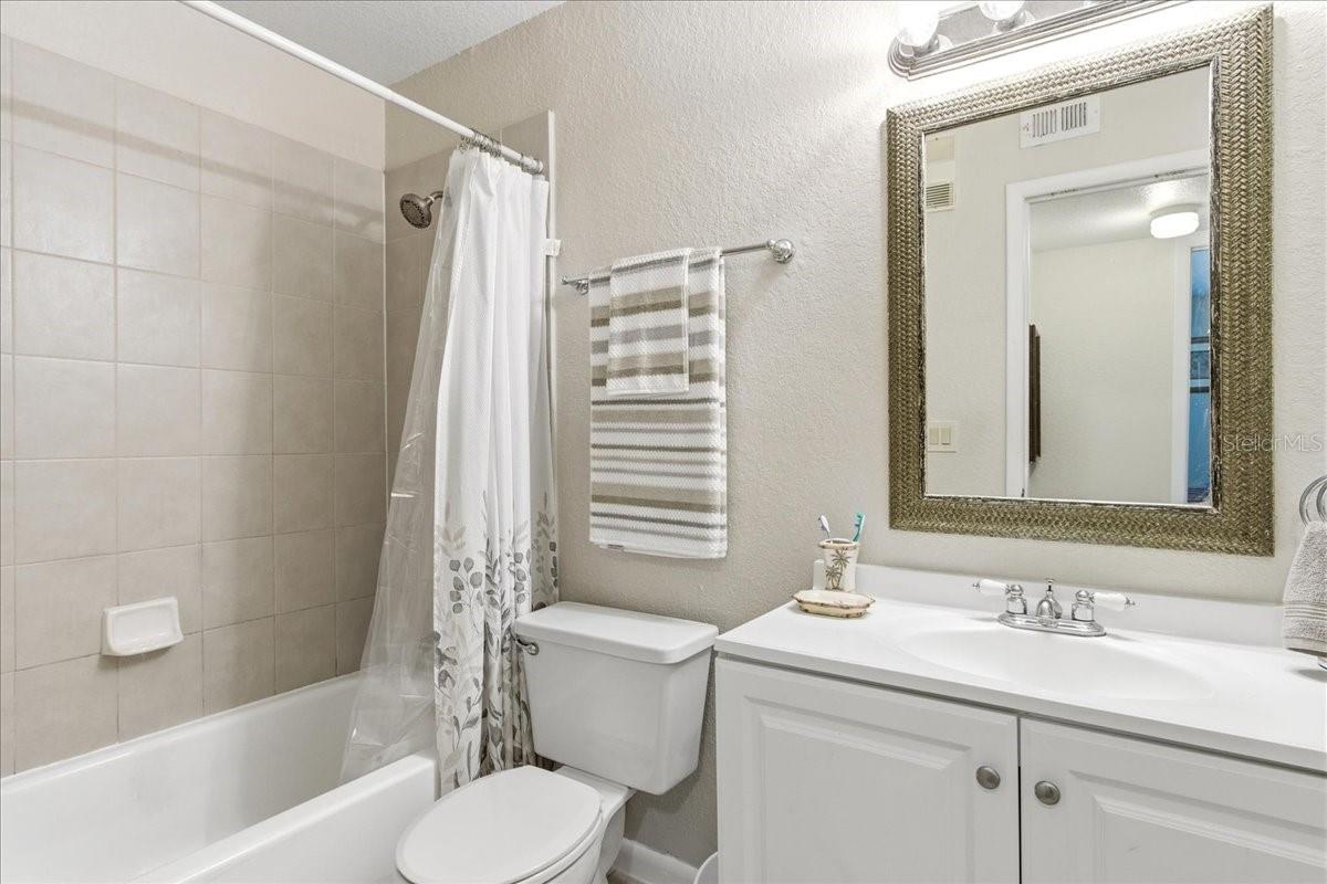 LEXINGTON PLACE CONDO - Residential