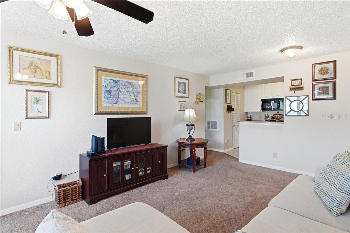 LEXINGTON PLACE CONDO - Residential