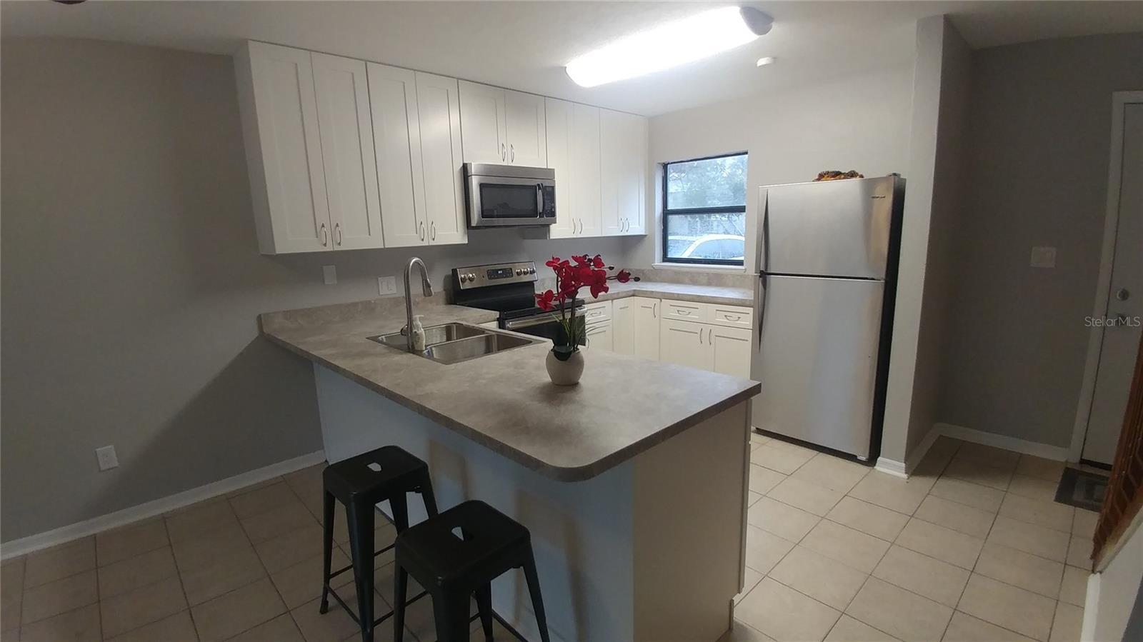 SERENOLA MANOR UNIT 2 NAPIER - Residential Lease