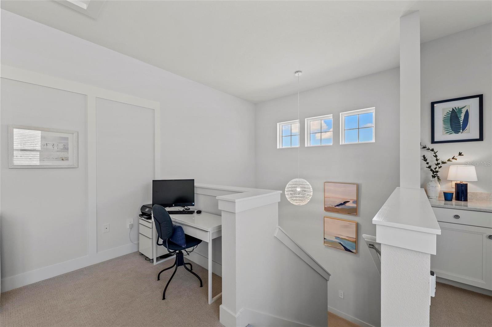 LAKEHOUSE COVE AT WATERSIDE - Residential