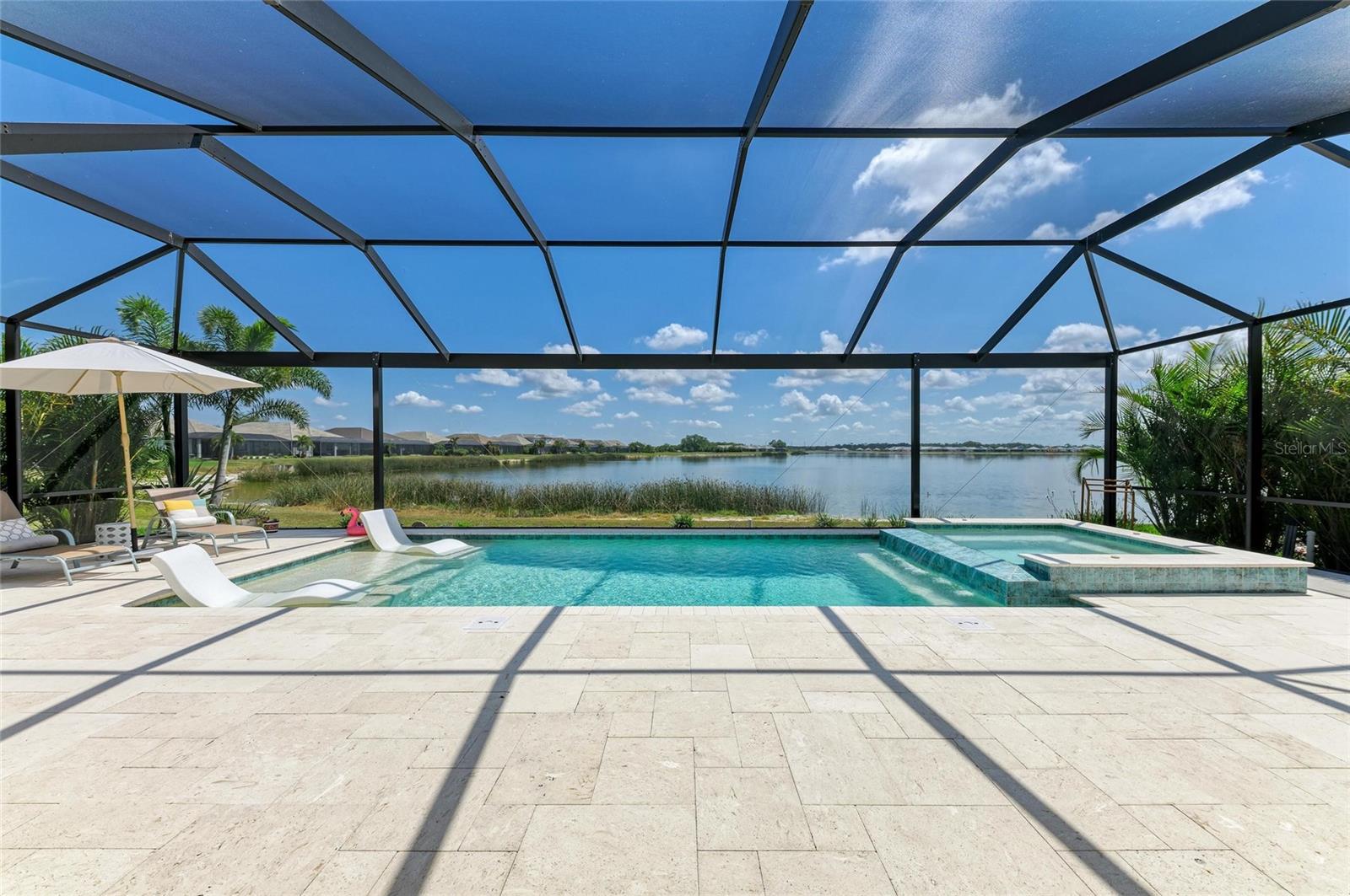 LAKEHOUSE COVE AT WATERSIDE - Residential