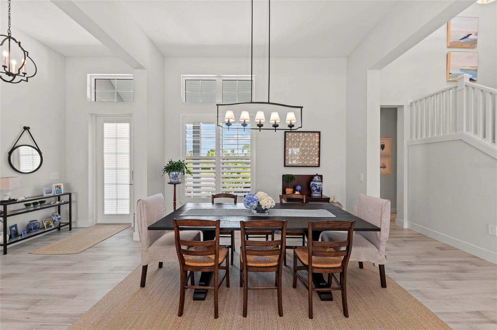 LAKEHOUSE COVE AT WATERSIDE - Residential