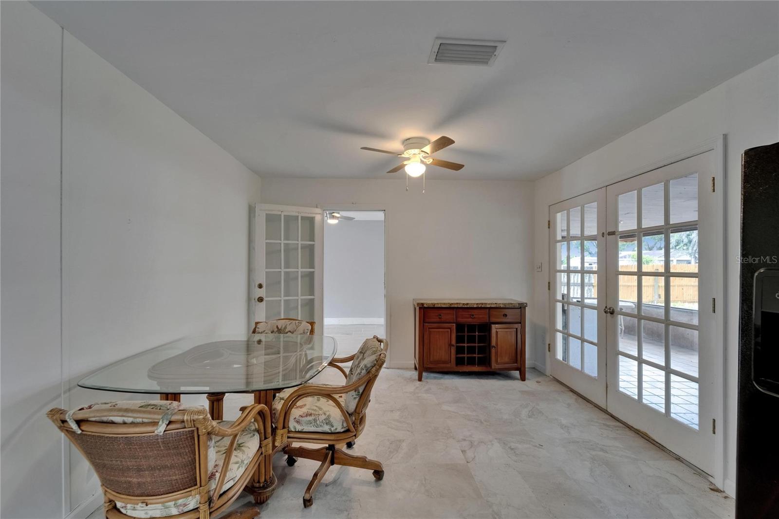 UNPLATTED - Residential Lease