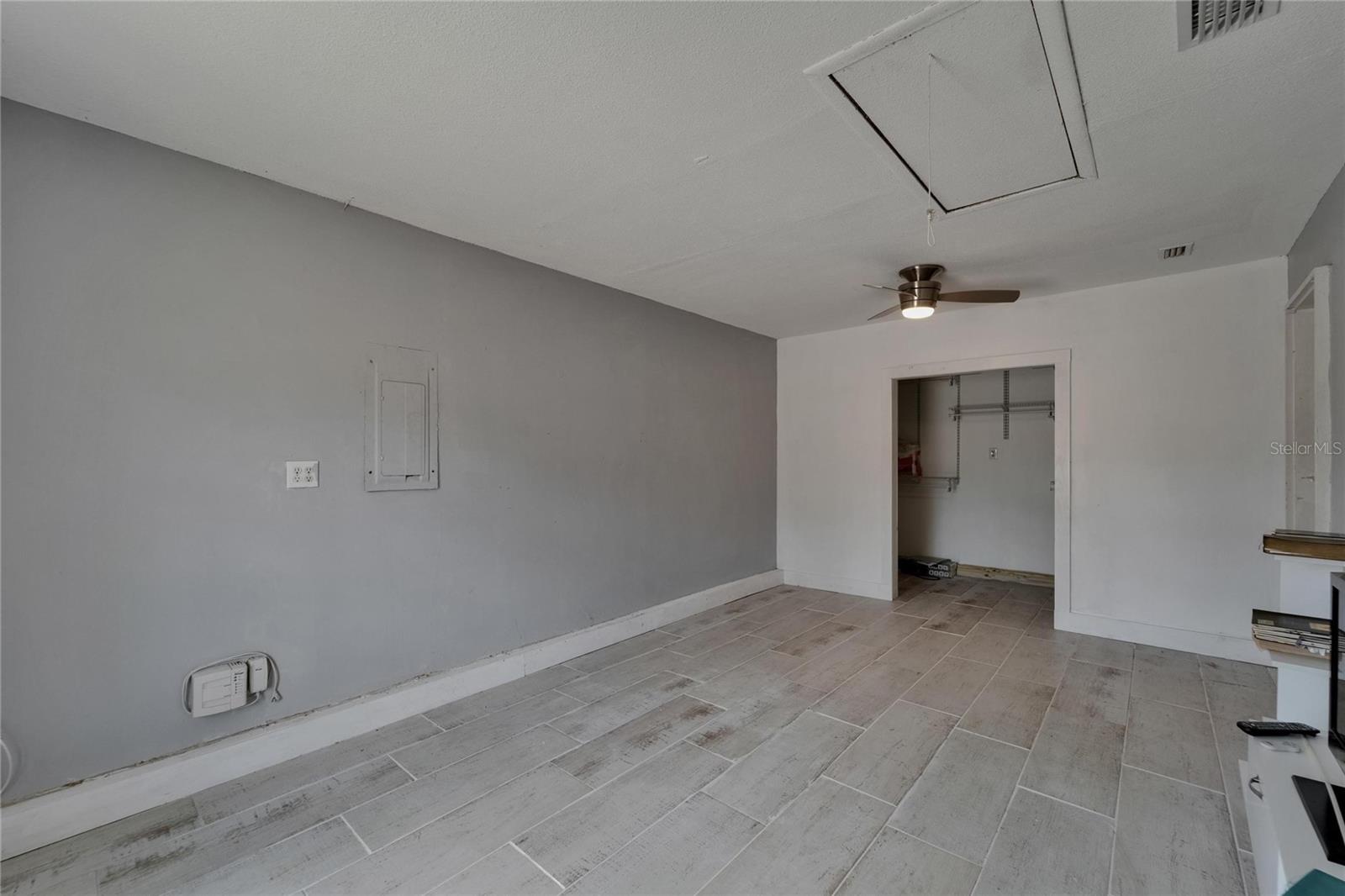 UNPLATTED - Residential Lease