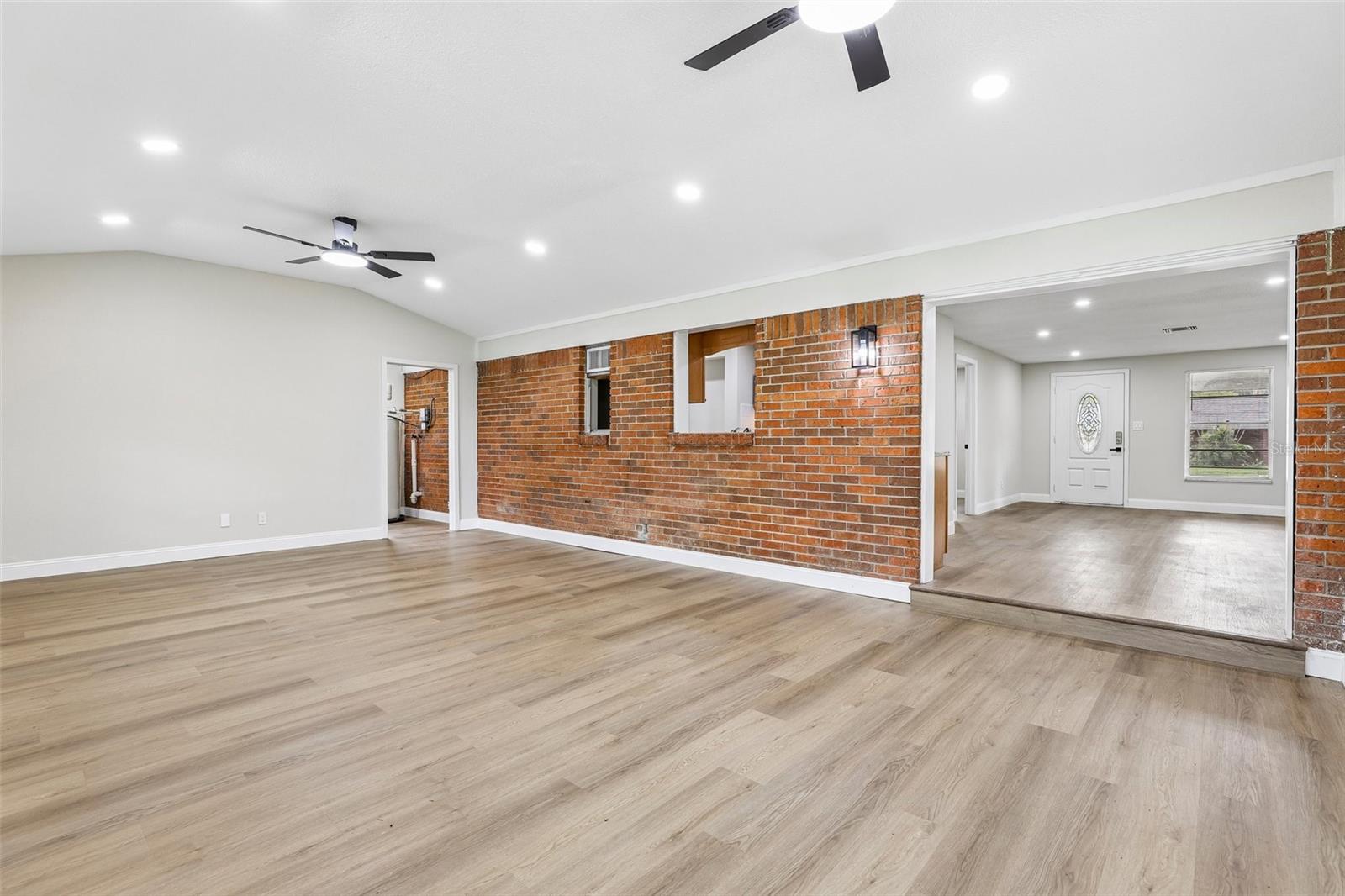518 LAVON DRIVE