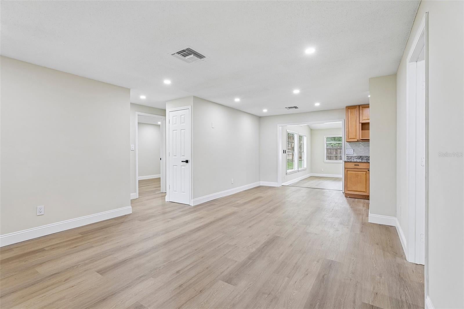 518 LAVON DRIVE