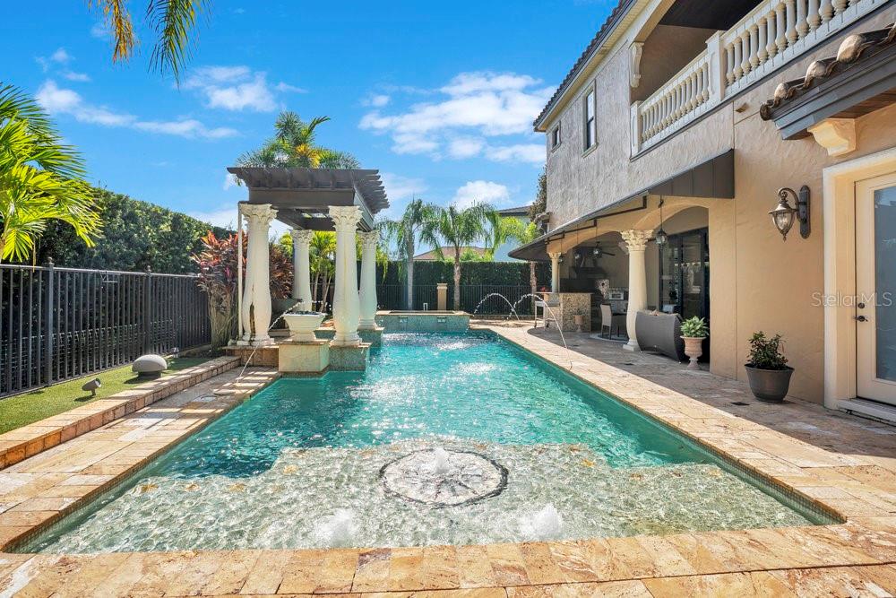 EMERSON POINTE - Residential