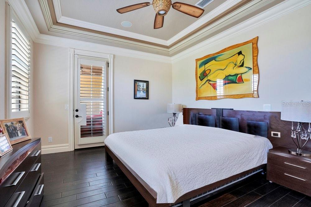 EMERSON POINTE - Residential