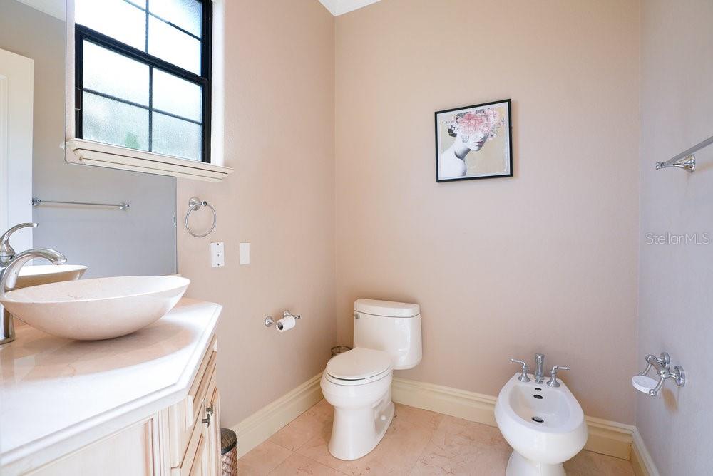 EMERSON POINTE - Residential