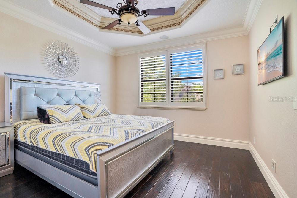 EMERSON POINTE - Residential