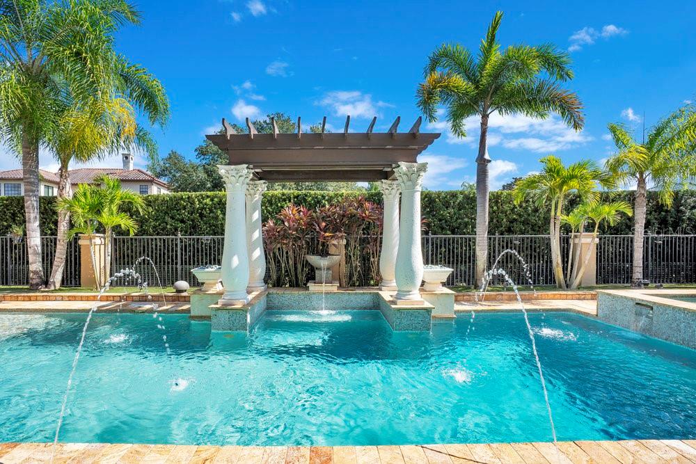 EMERSON POINTE - Residential