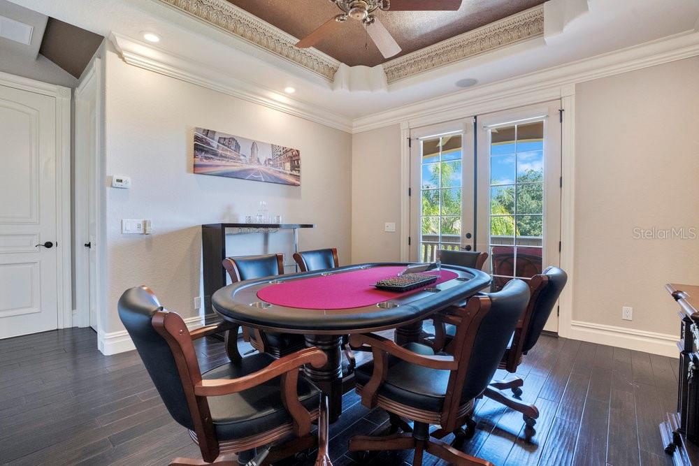 EMERSON POINTE - Residential