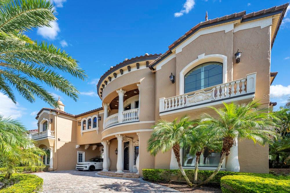 EMERSON POINTE - Residential