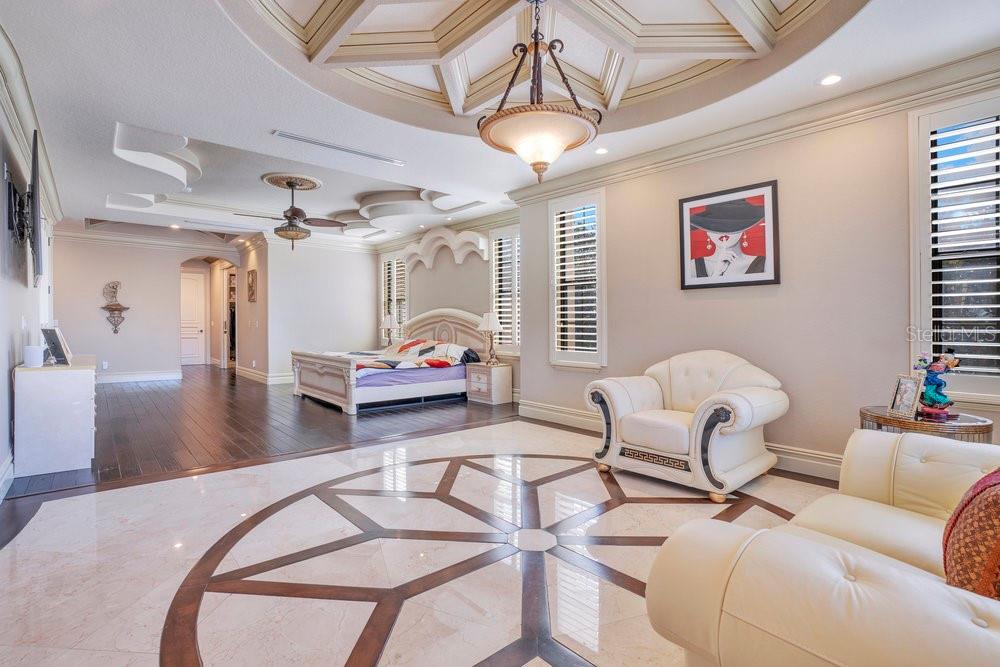 EMERSON POINTE - Residential