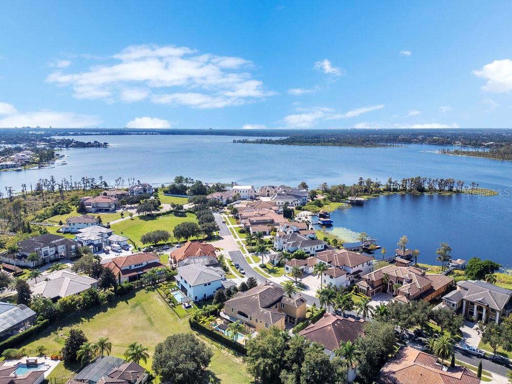 EMERSON POINTE - Residential