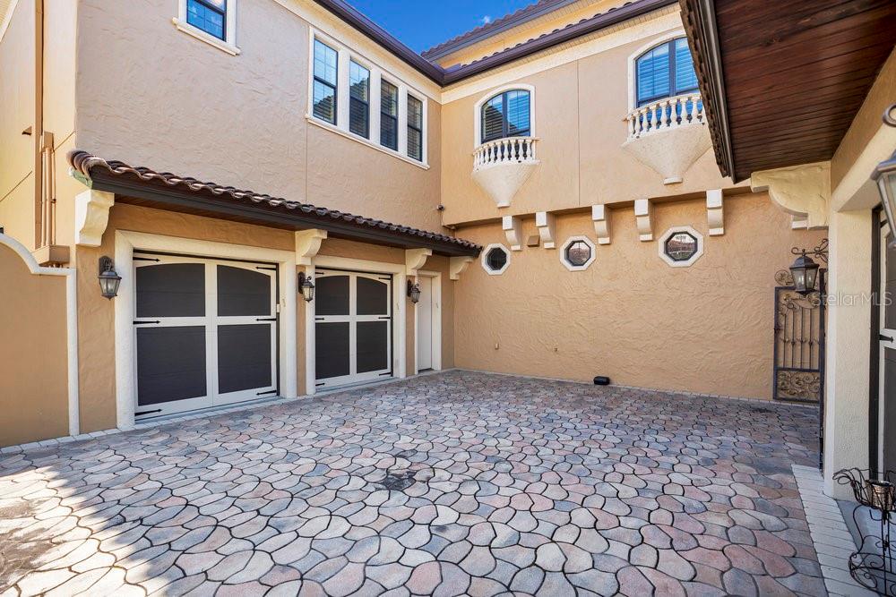 EMERSON POINTE - Residential