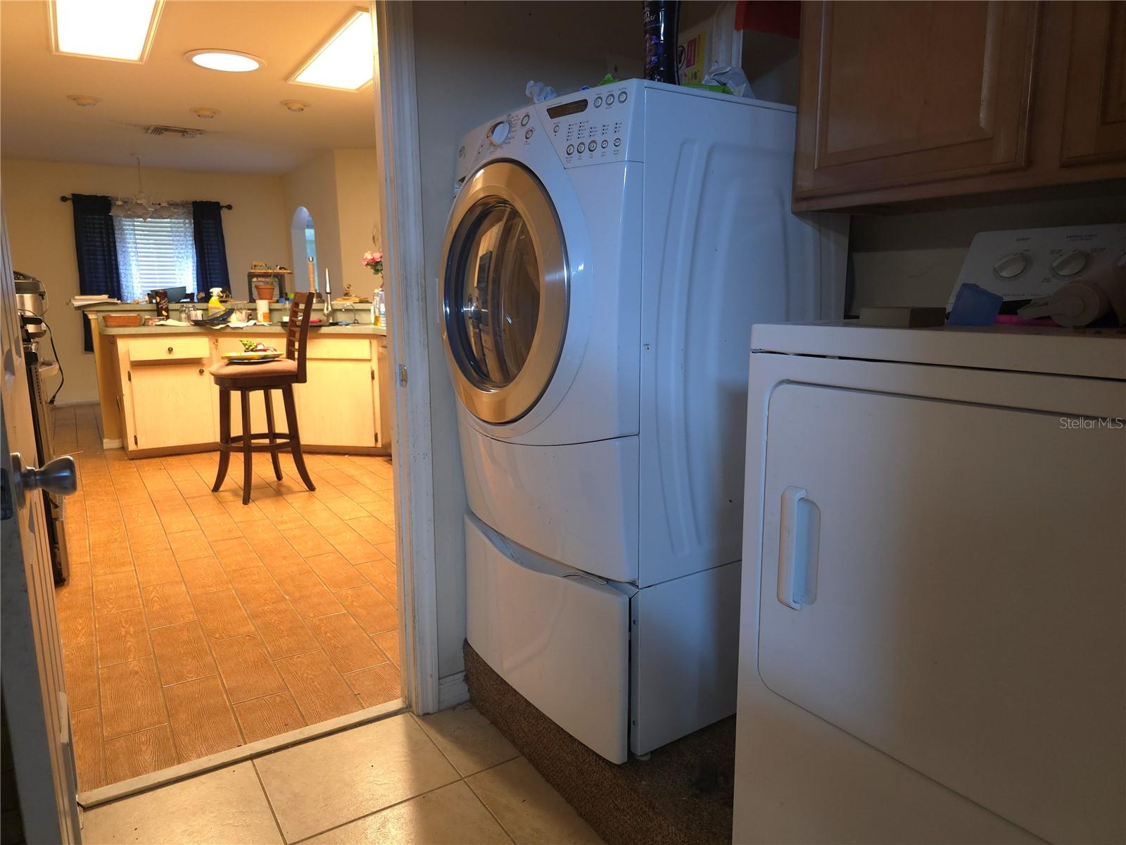 ROLLING RANCH ESTATE - Residential