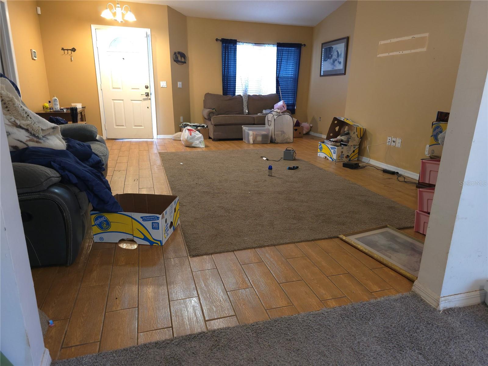 ROLLING RANCH ESTATE - Residential