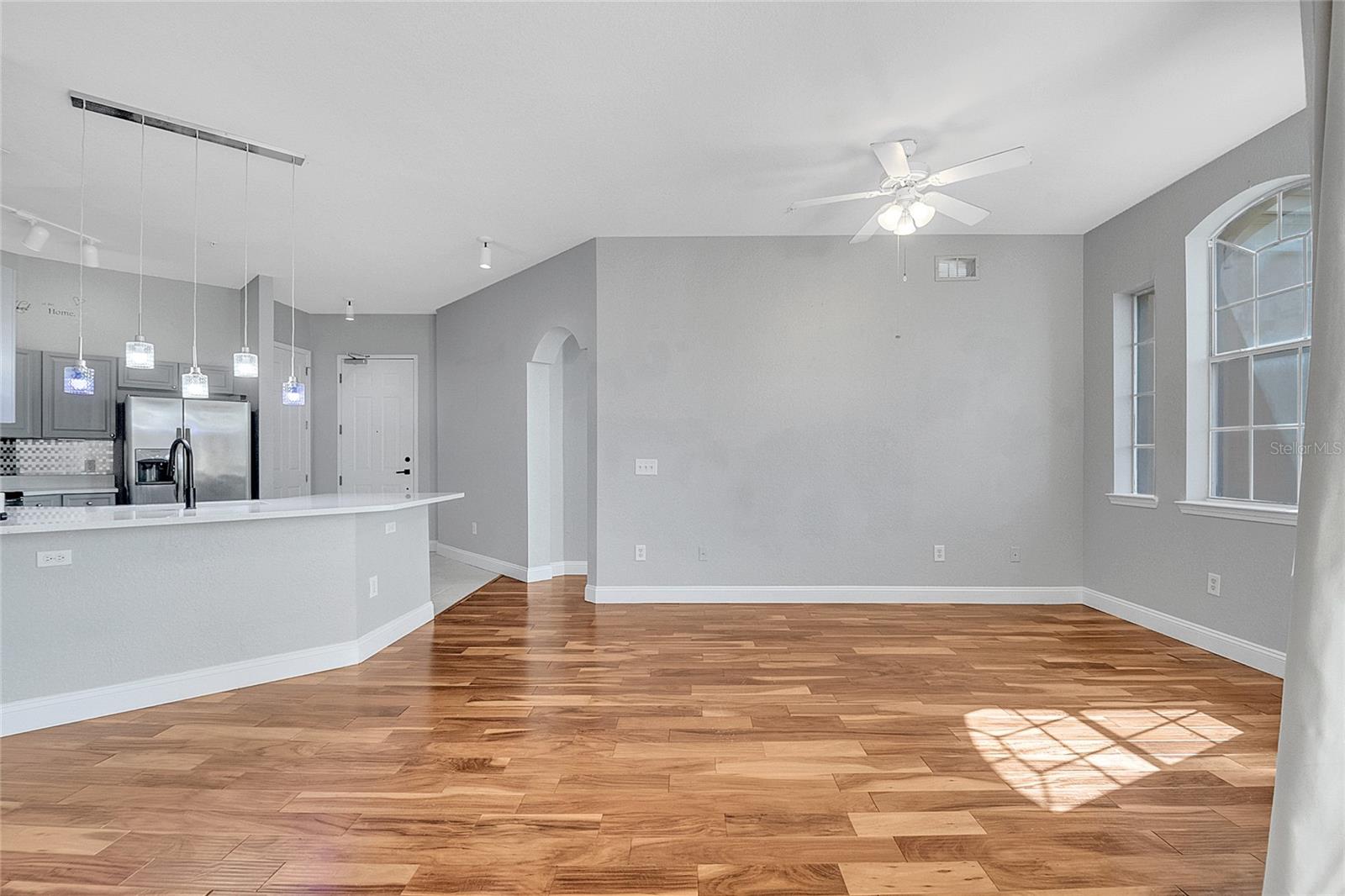 TERRACE RIDGE AT TOWN CENTER EAST CONDO - Residential
