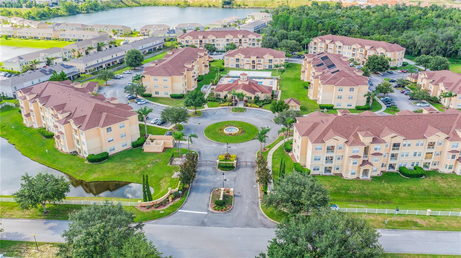 TERRACE RIDGE AT TOWN CENTER EAST CONDO - Residential
