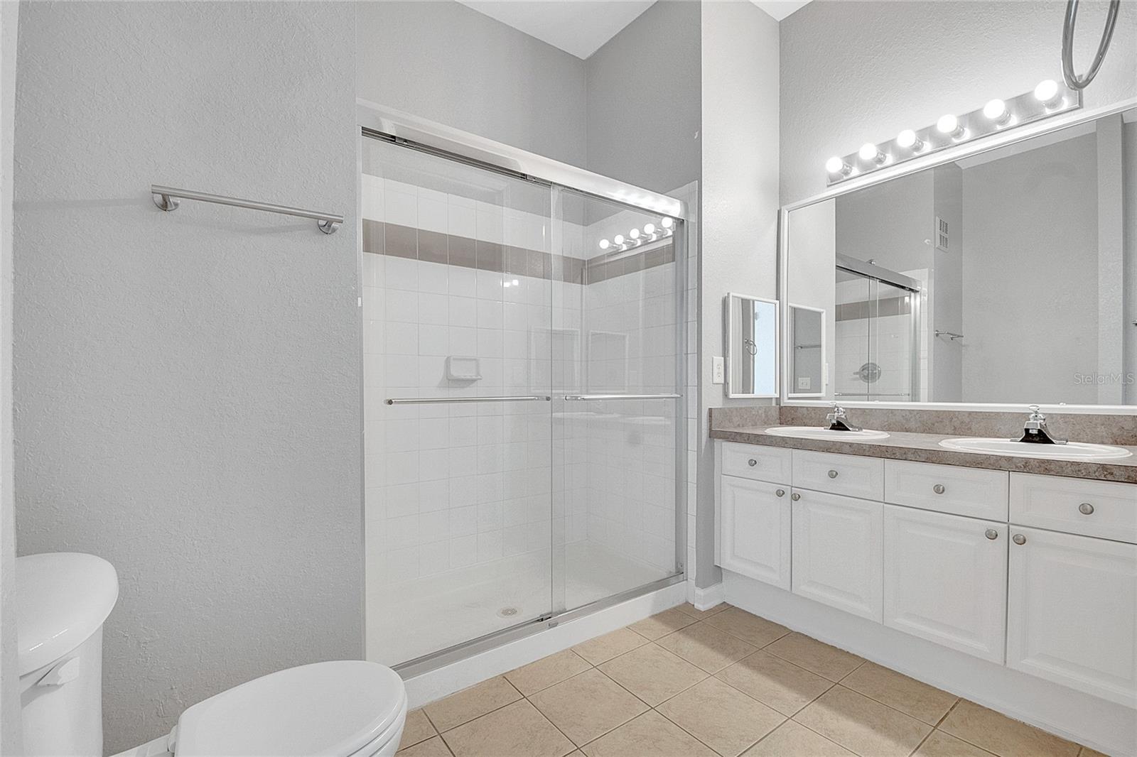 TERRACE RIDGE AT TOWN CENTER EAST CONDO - Residential