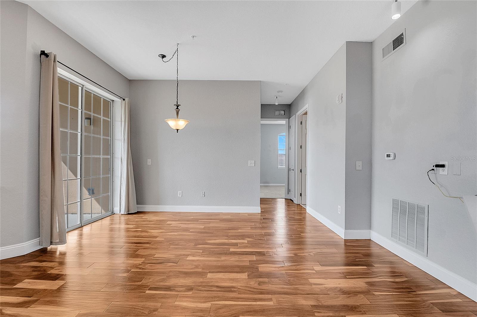 TERRACE RIDGE AT TOWN CENTER EAST CONDO - Residential