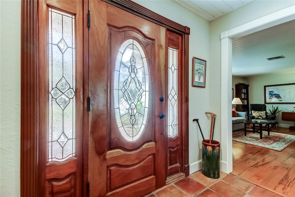 Photo of 400 Mira Vista Drive, Dunedin, FL 34698 (MLS # TB8479657)