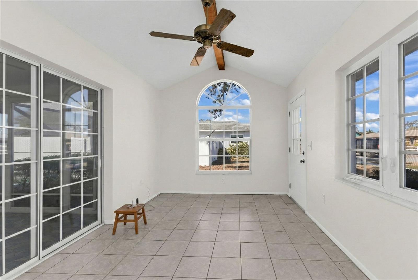 TAMARON - Residential