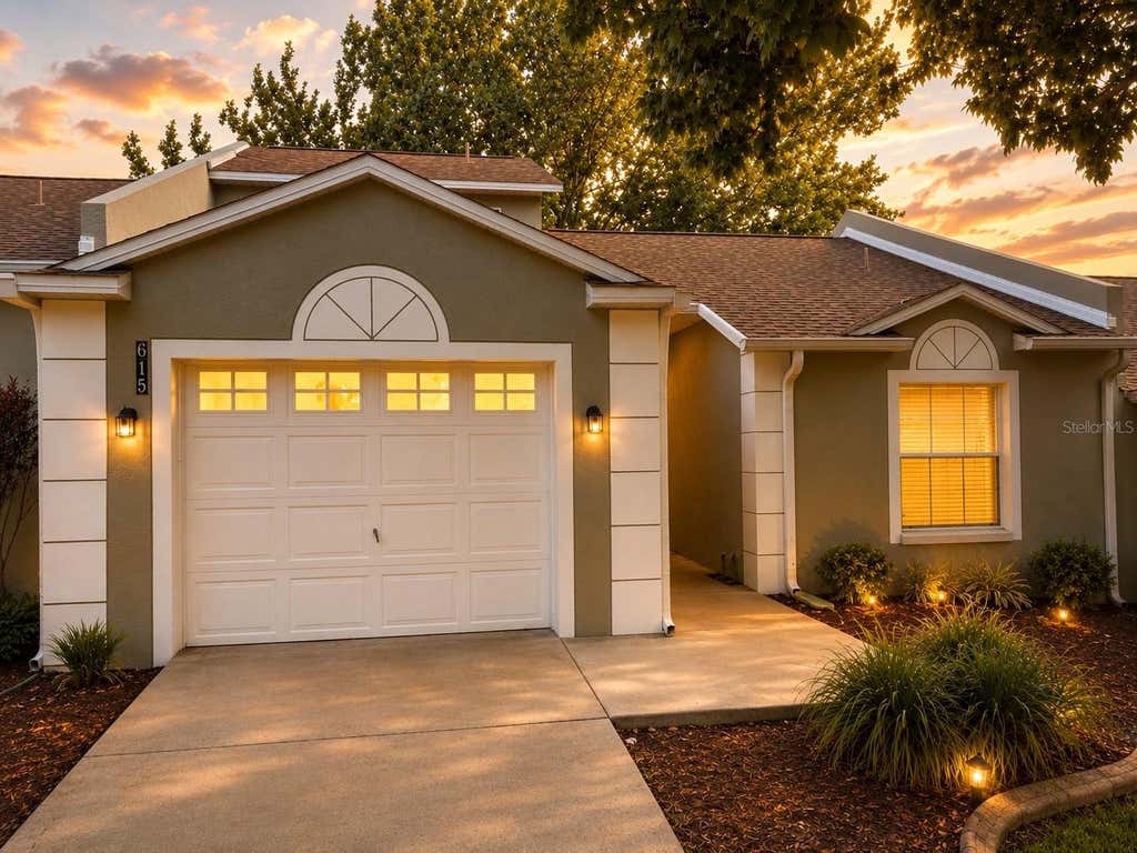 Photo of 615 Villa Court, Clermont, FL 34711 (MLS # G5114624)