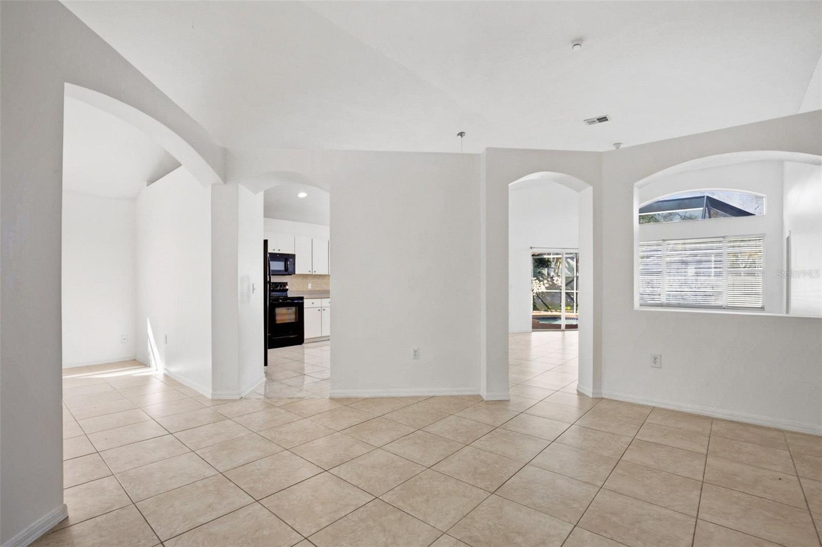 CARROLLTON LAKES - Residential